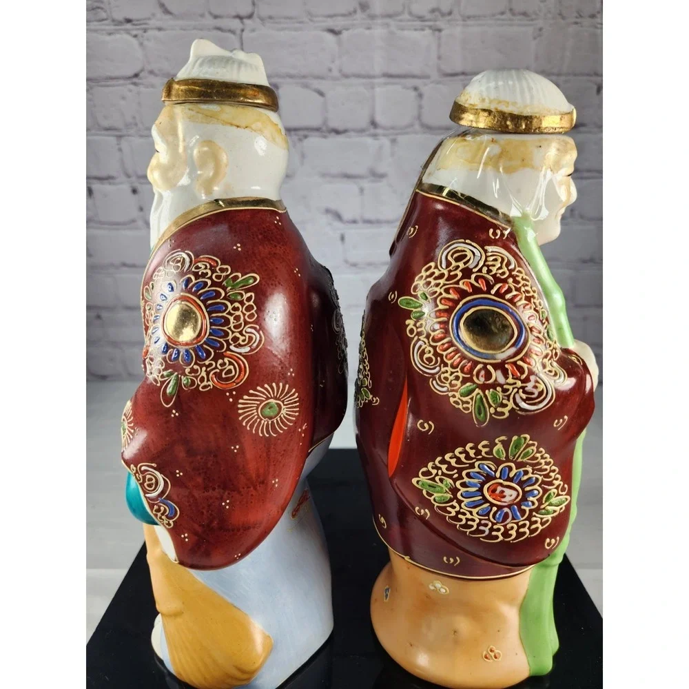 Set of 2 Vintage Kamotsuru Decorative Decanters Ornate Made in Japan Empty